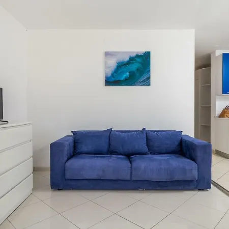 In Pinewood Near The Sea 아파트